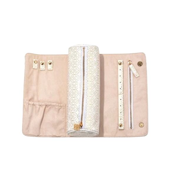 NWT! Kendra Scott Travel Jewelry Roll in White and Gold - Picture 3 of 8